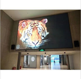 Efectúe la solución publicitaria llevada interior de alquiler P3 200 de la pantalla - consumo de energía del panel 800W
