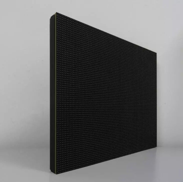 Los paneles de pared video interiores de P2.5 LED 96*72 de 1R1G1B 14 - 16 del pedazo resolución de la escala gris